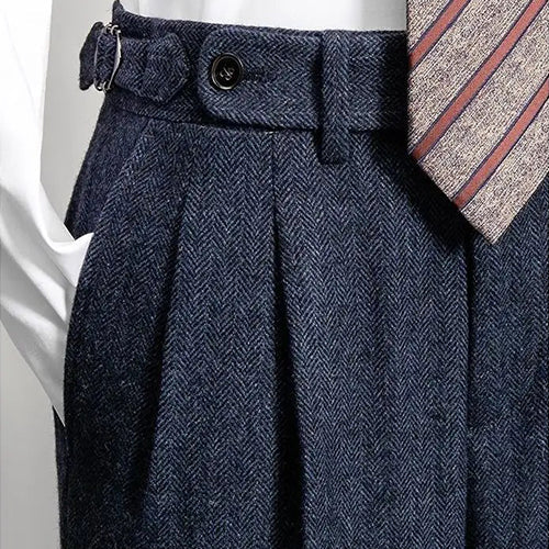 Belted Work Pants for an Elegant and Comfortable Style