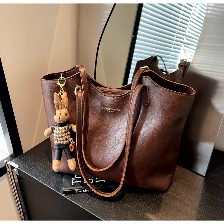 Grand sac porté épaule pour femme à deux anses