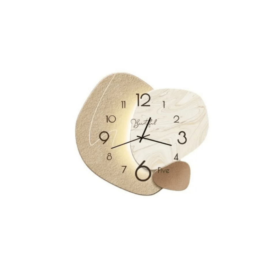 Minimalist Wall Clock with Luxurious Design