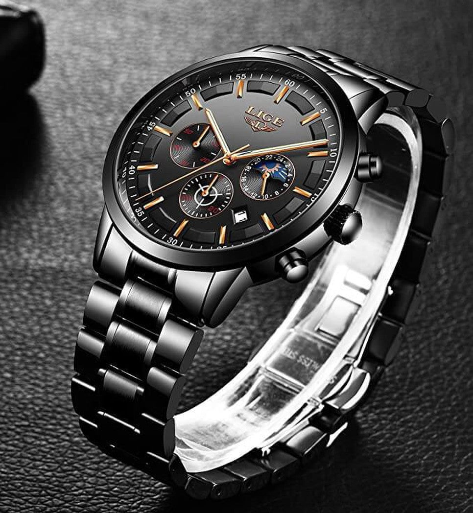 Montre-bracelet militaire noire avec bracelet en acier