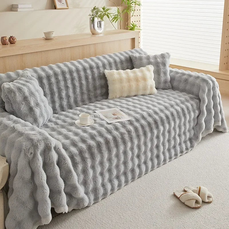 Plush Throw for a Cozy Interior