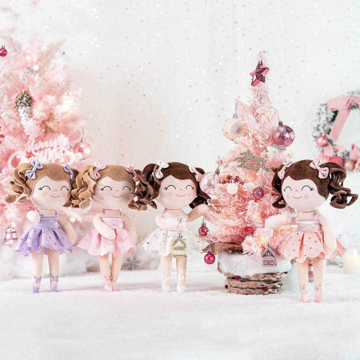 Poupée danseuse en peluche avec couronne et tutu