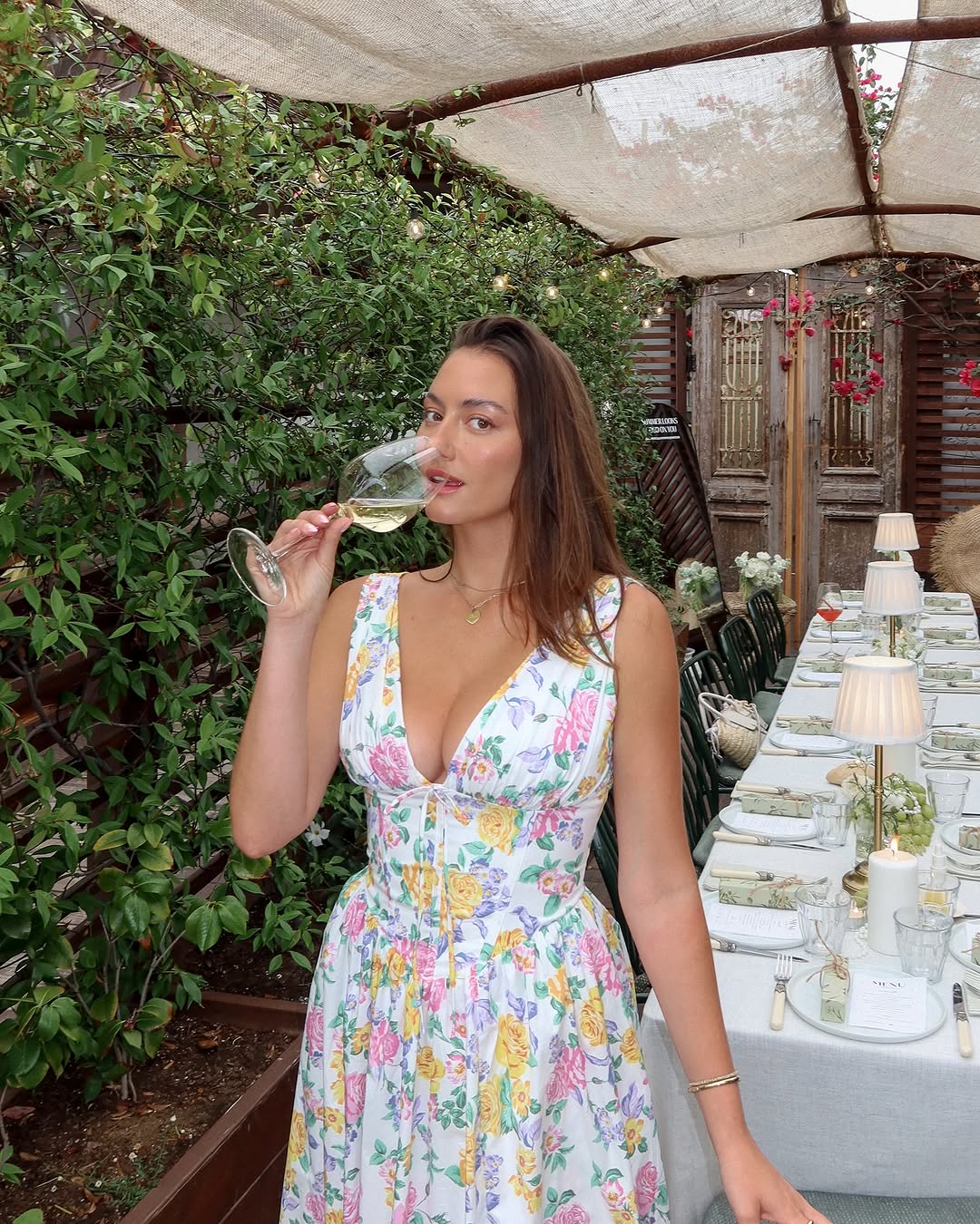 Robe fleurie élégante pour l'été