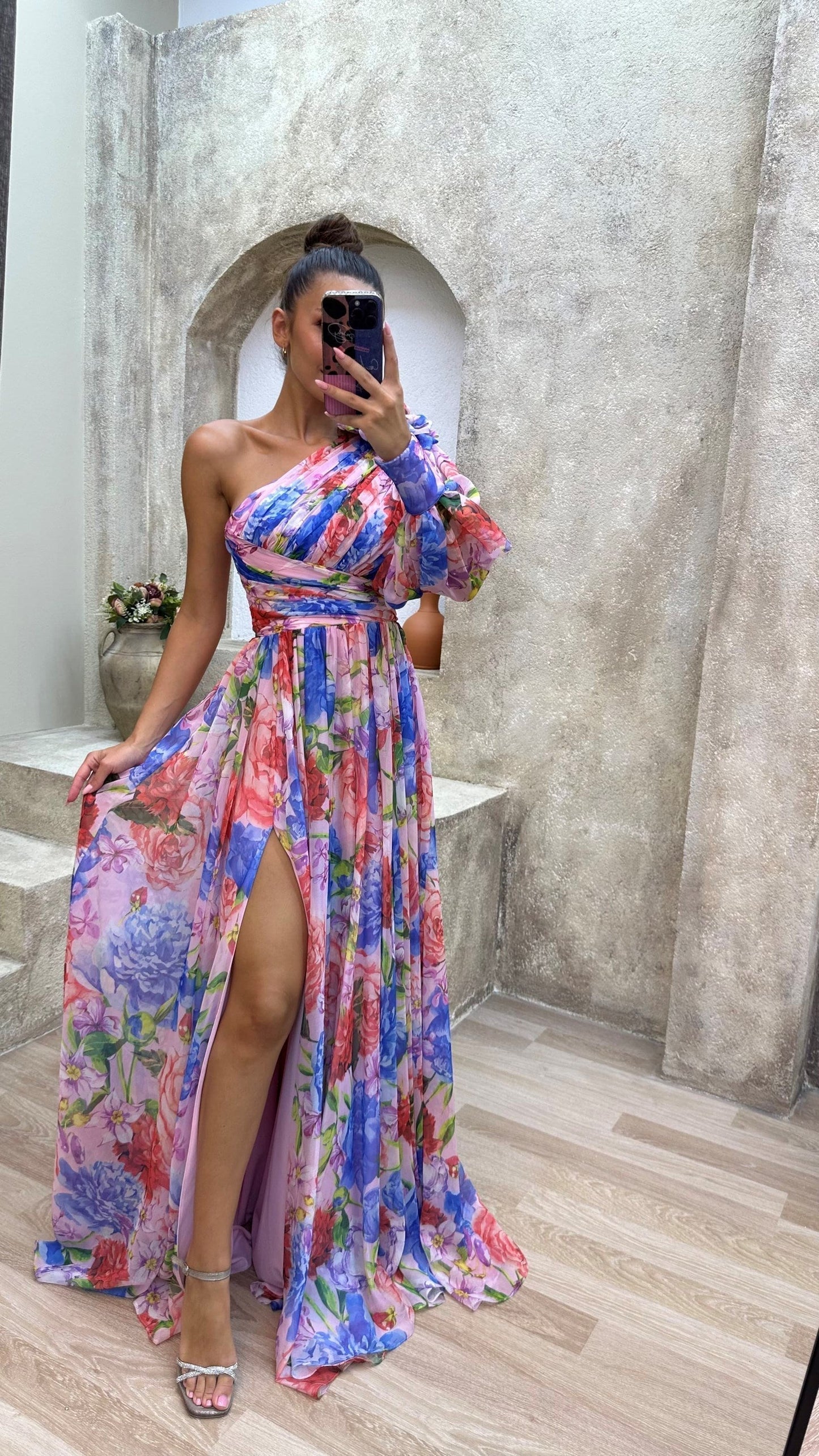 Robe maxi asymétrique à motif floral pour femme