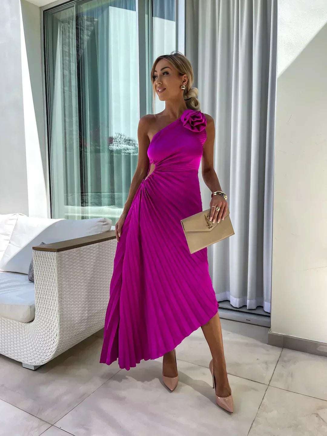Robe midi plissée asymétrique pour femme