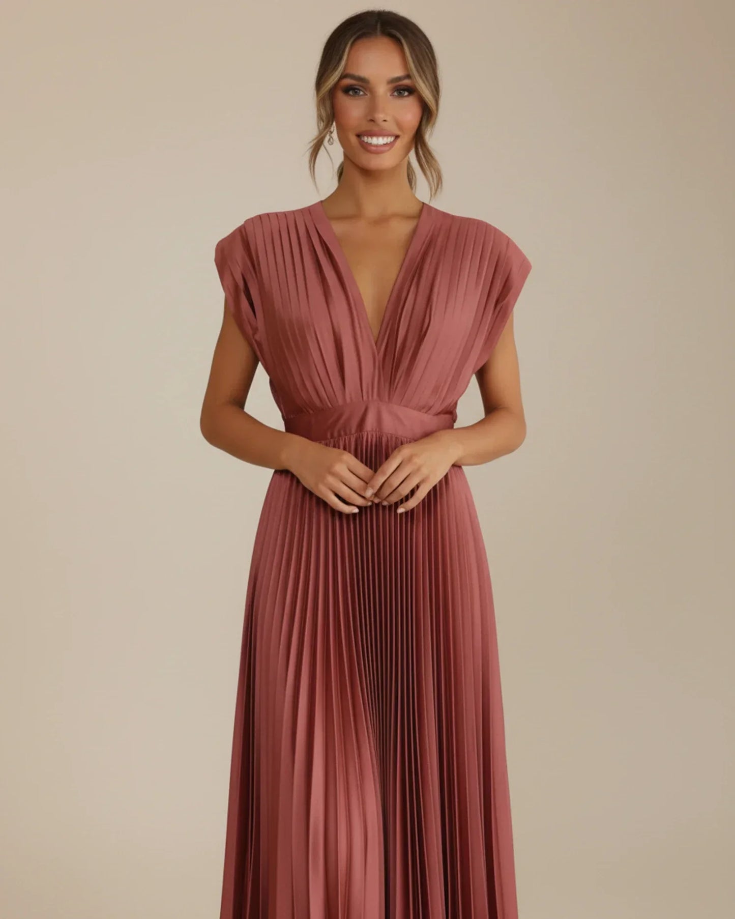 Robe midi plissée coupe évasée pour femme