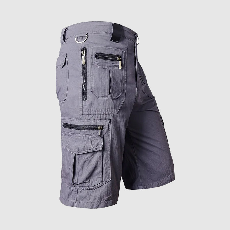 Short cargo homme à la longueur du genou