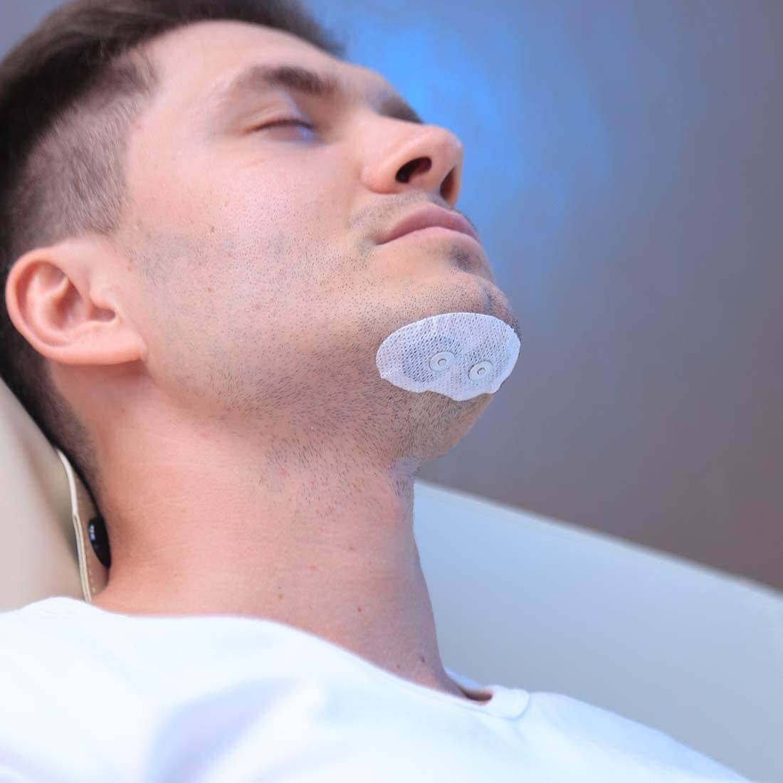 Appareil anti-ronflement pour des nuits paisibles