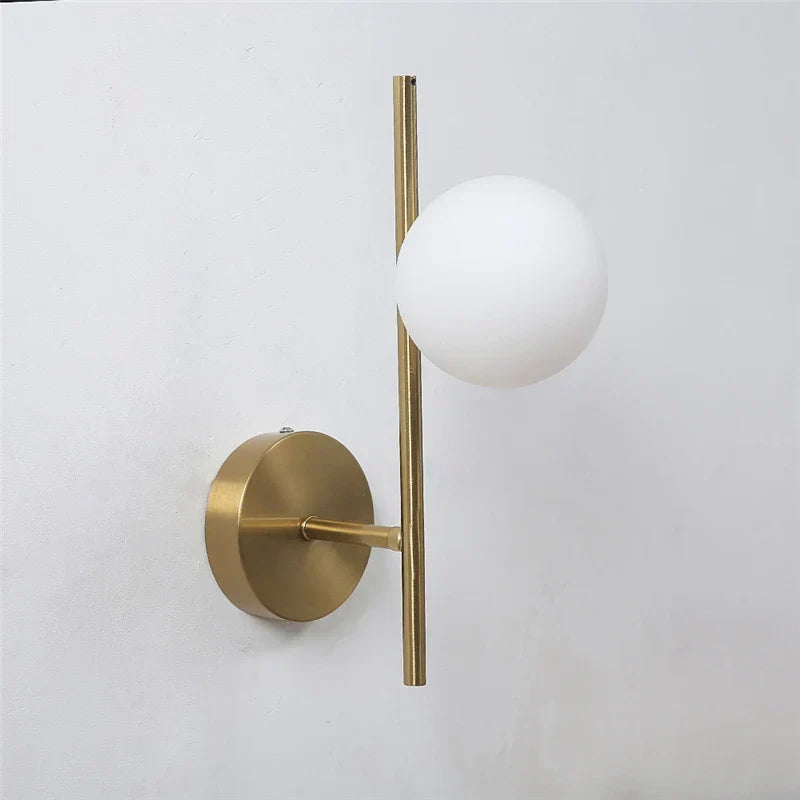 Applique murale Astra | Design moderne avec double sphère couleur or