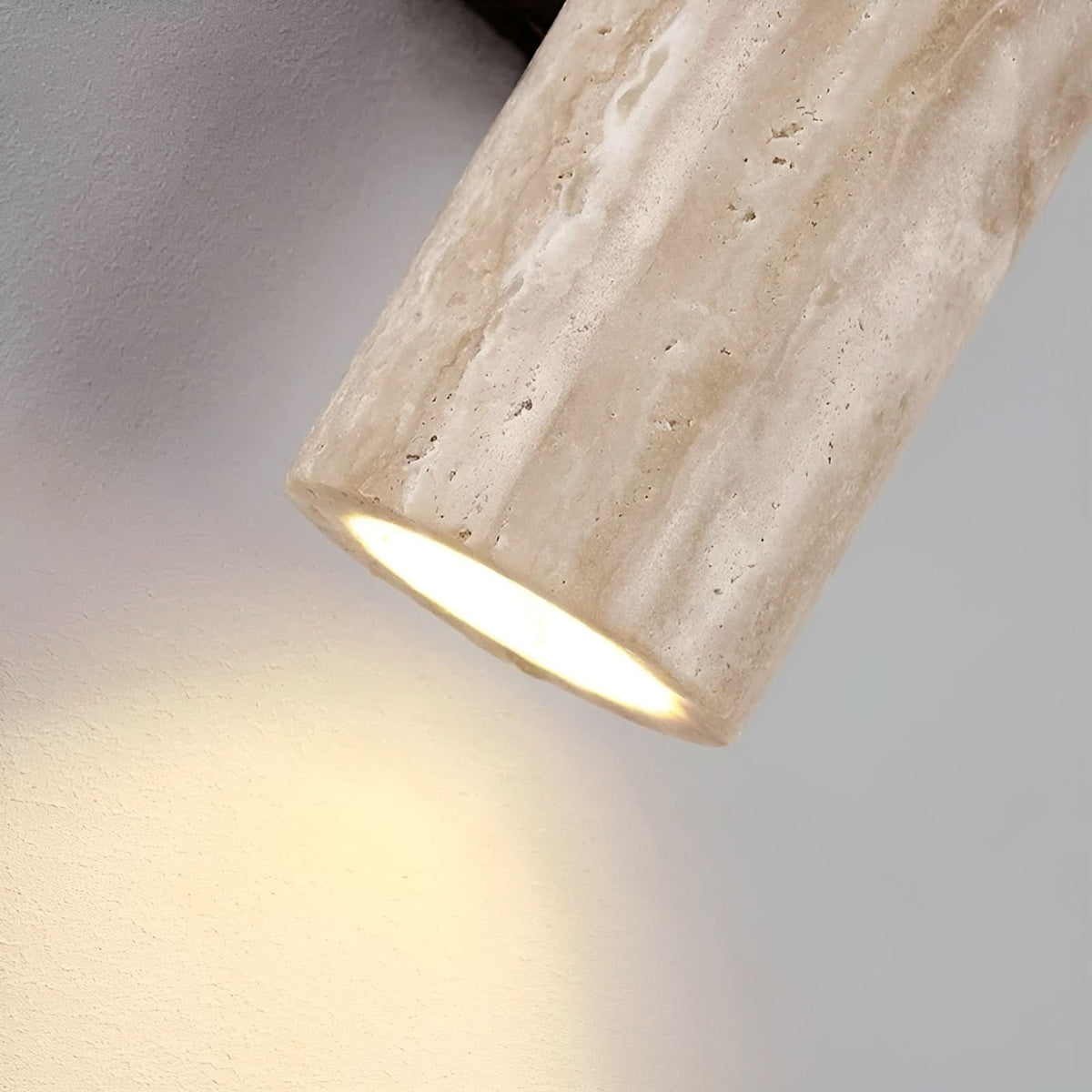 Applique murale LED en travertin – Lampe de style wabi-sabi