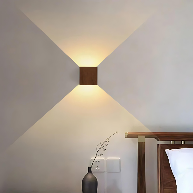 Applique murale LED scandinave en bois naturel – applique minimaliste pour chambre et salon