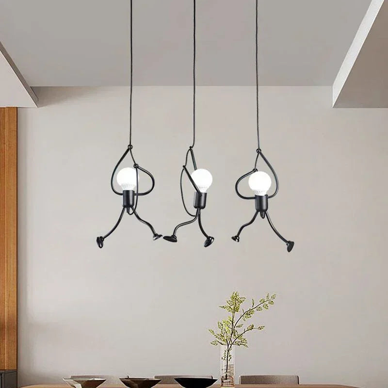 Applique murale unique: sculpture d'homme grimpant au design industriel, luminaire mural scandinave