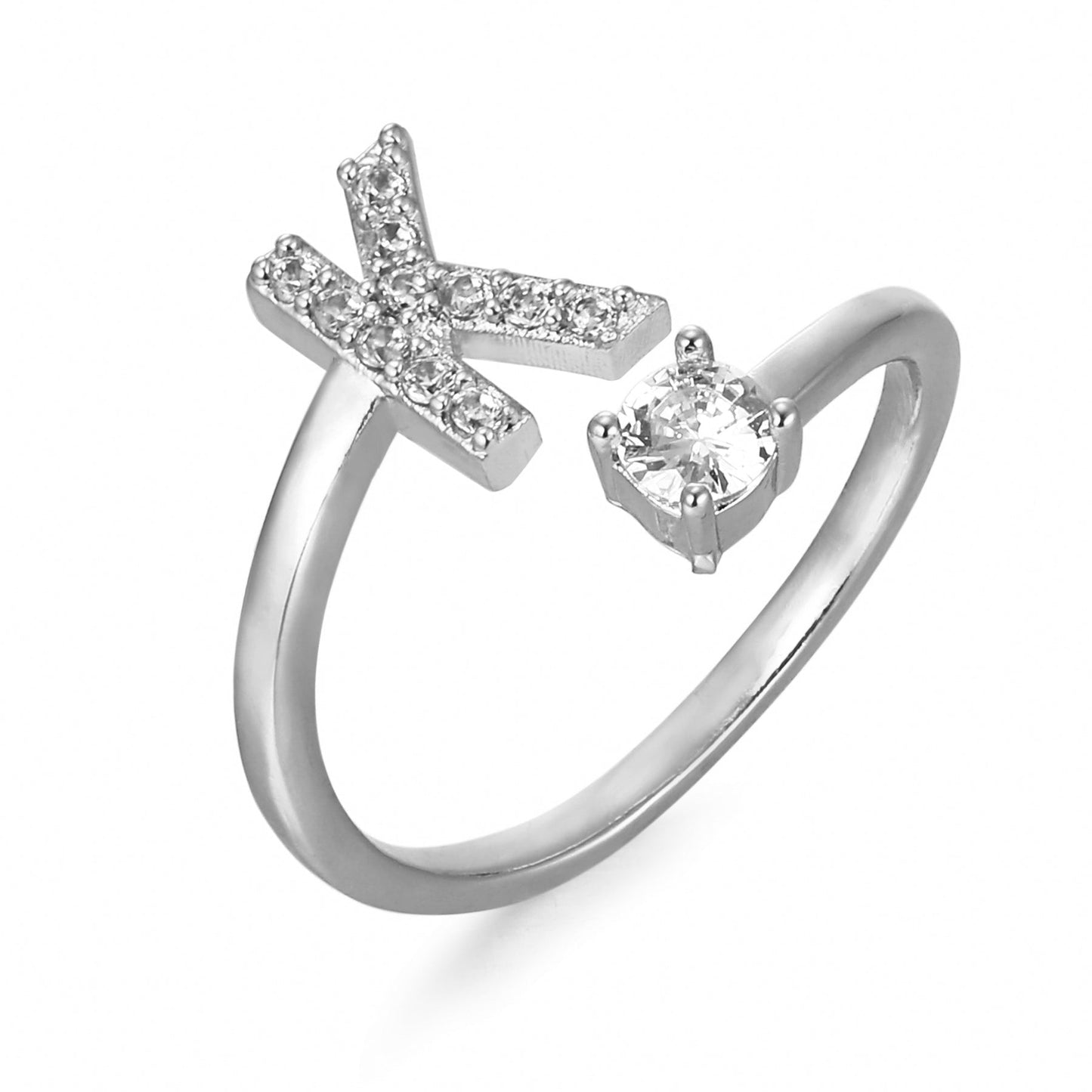 Bague initiale personnalisée et élégante