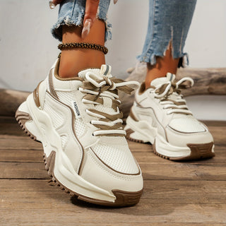 Baskets chunky à plateforme et empiècements pour femme