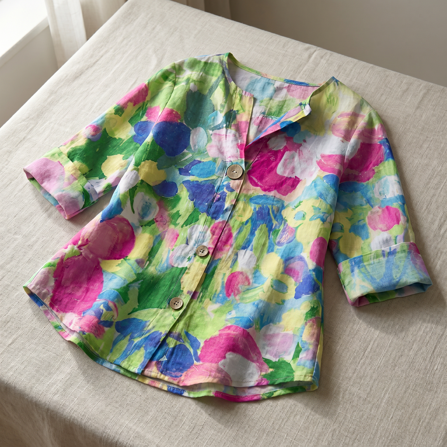 Blouse florale femme légère et respirante, élégante pour le quotidien et les occasions habillées