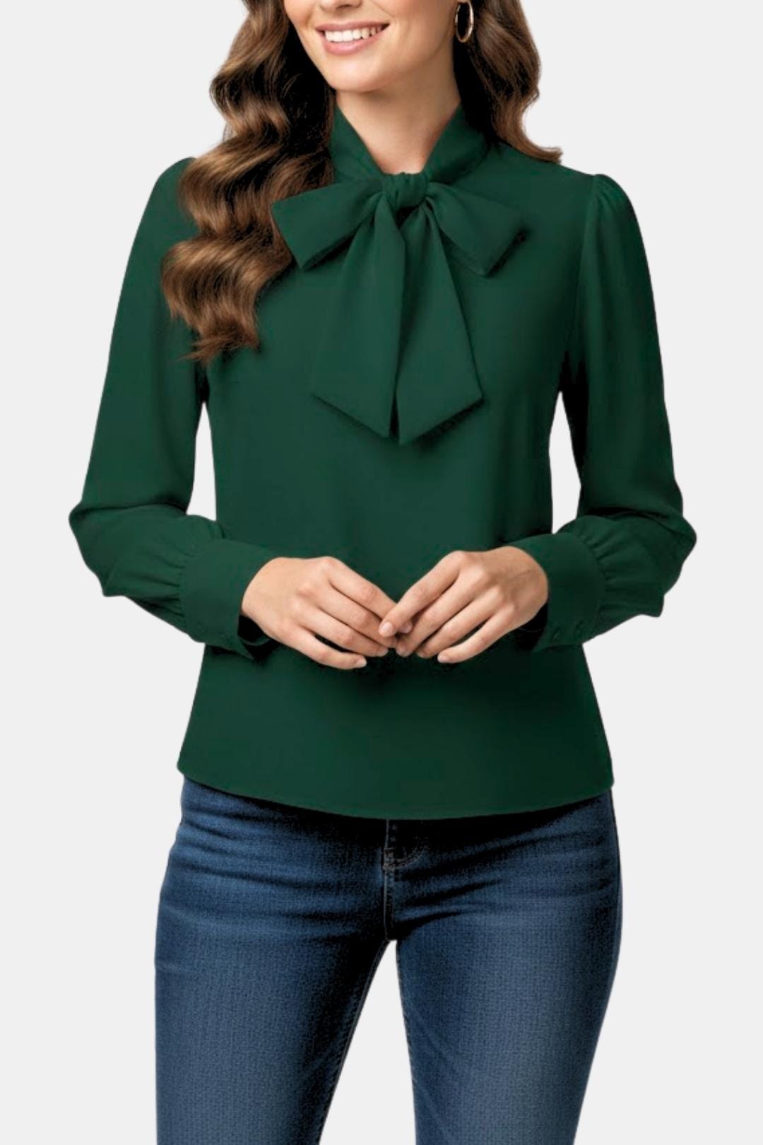 Blouse pour femme à col lavallière et manches longues