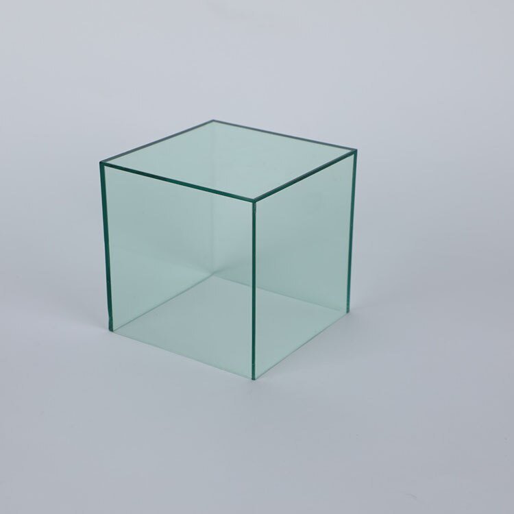 Boîte de rangement et présentation en acrylique colorée