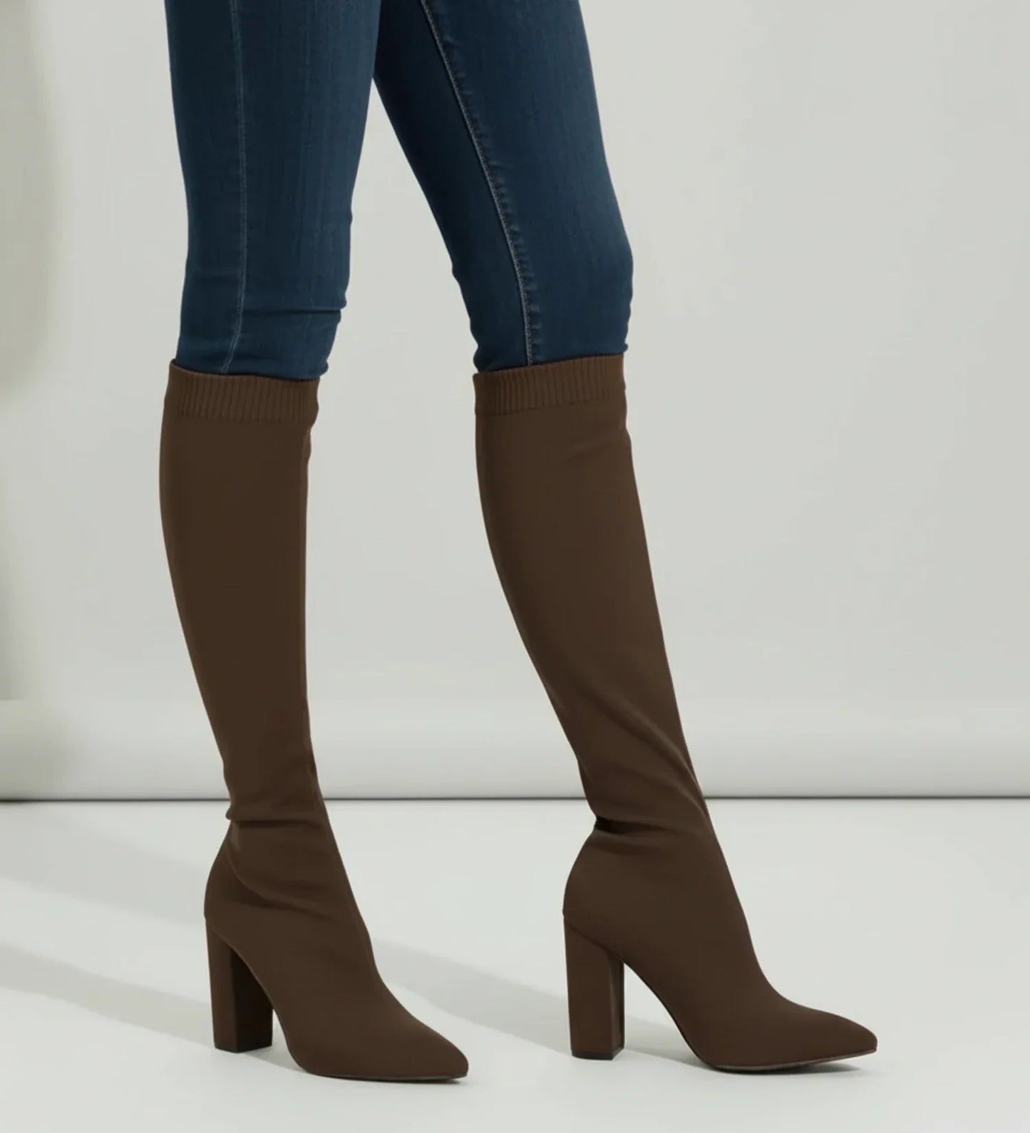 Bottes hautes en maille à talons pour femme