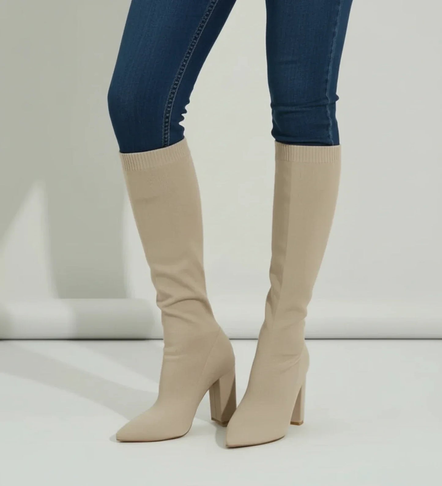 Bottes hautes en maille à talons pour femme