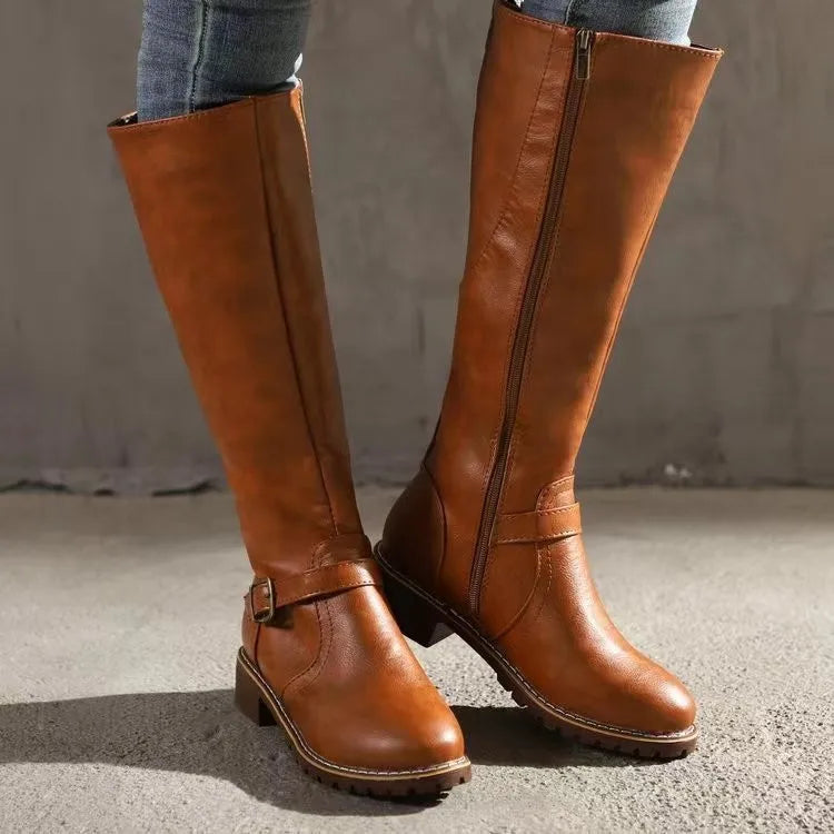 Bottes orthopédiques à boucle