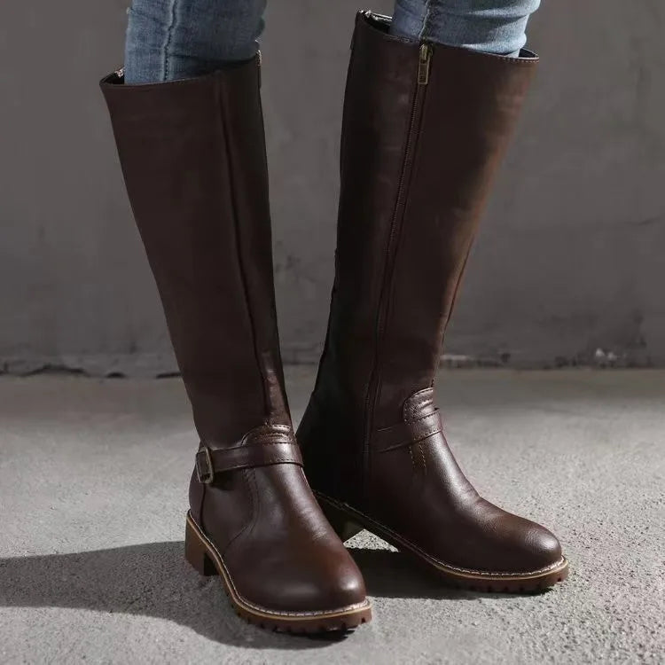 Bottes orthopédiques à boucle