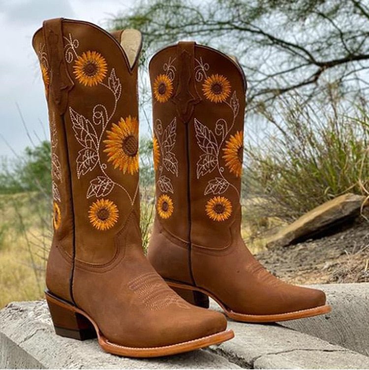 Bottes pour femme de style bohème avec motifs tendance