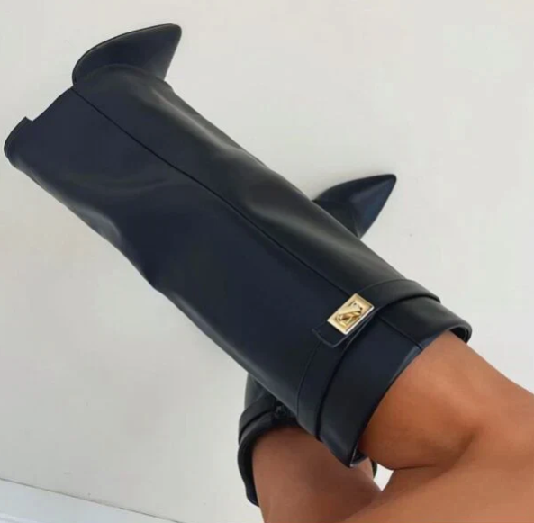 Bottes sous le genou pour femme avec revers et motif texturé
