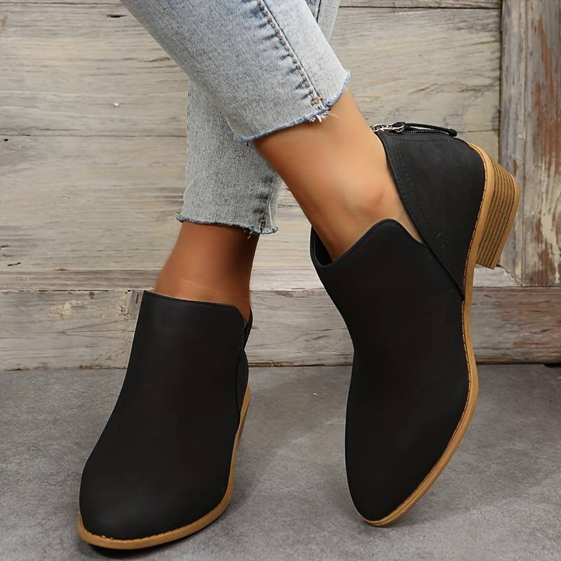 Bottines pour femme à petit talon et découpe en V