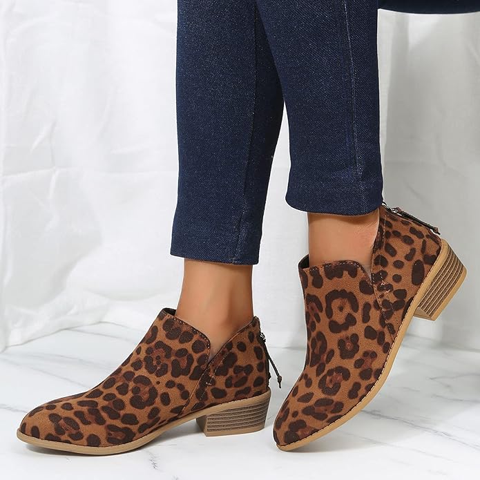 Bottines pour femme à petit talon et découpe en V