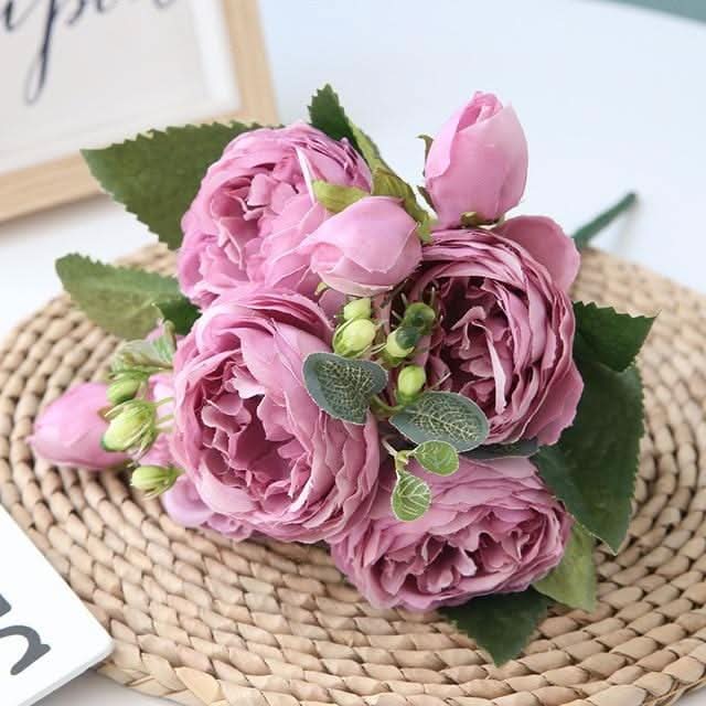 Bouquet de pivoines artificielles avec fleurs et boutons