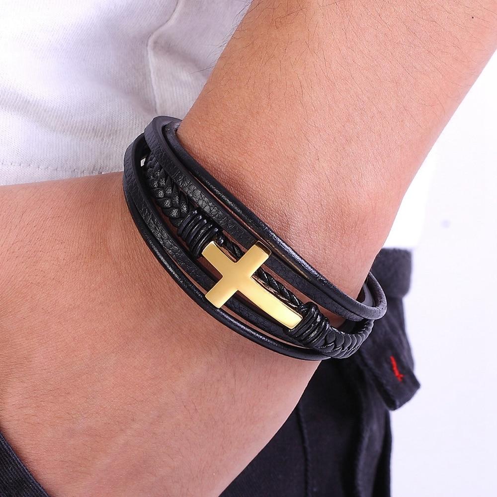 Bracelet en cuir avec croix