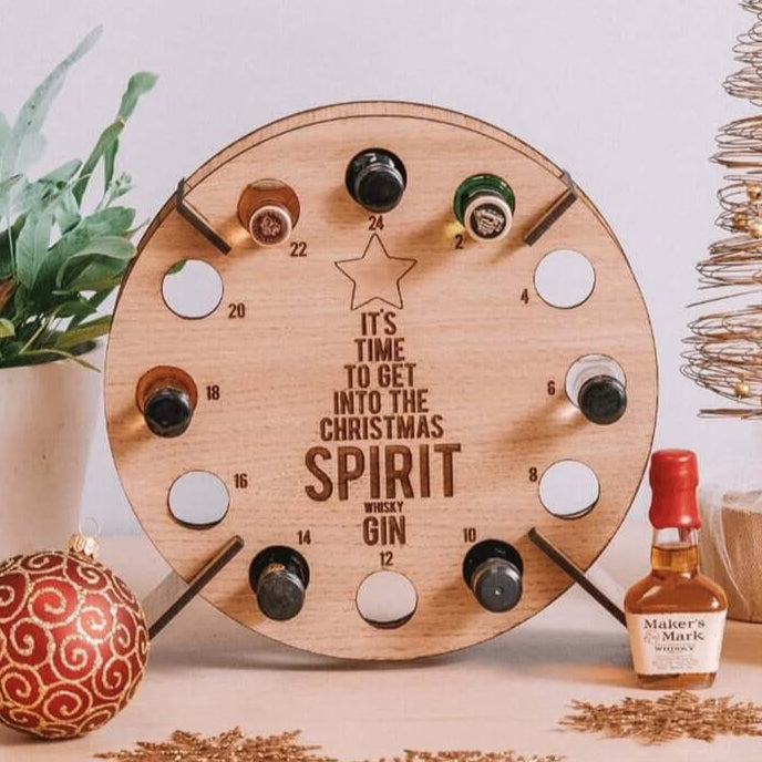 Calendrier de l'Avent pour bière en bois 2026 – compte à rebours de Noël 24 jours
