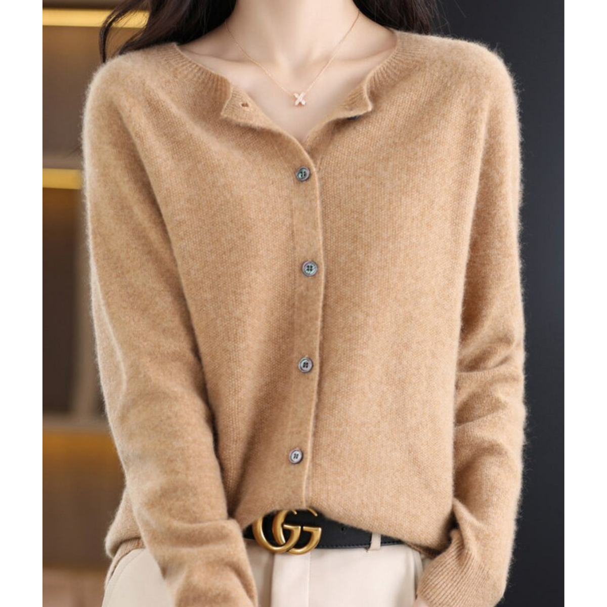 Cardigan en laine à encolure ronde pour femme - gilet tricoté blanc