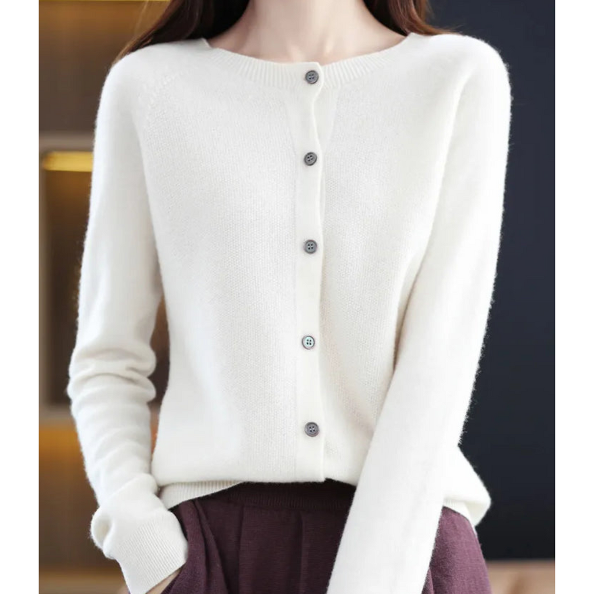 Cardigan en laine à encolure ronde pour femme - gilet tricoté blanc