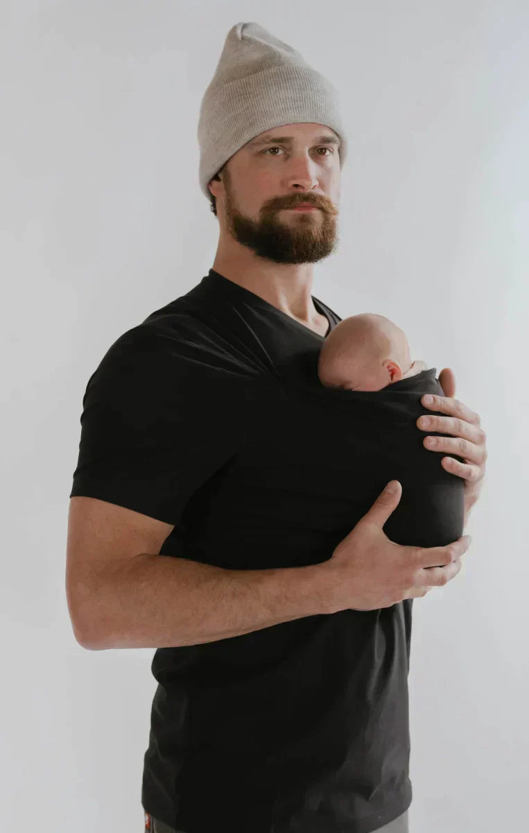 CarryMe Baby Wearing T-shirt – Comfortable T-shirt with Nursing Function