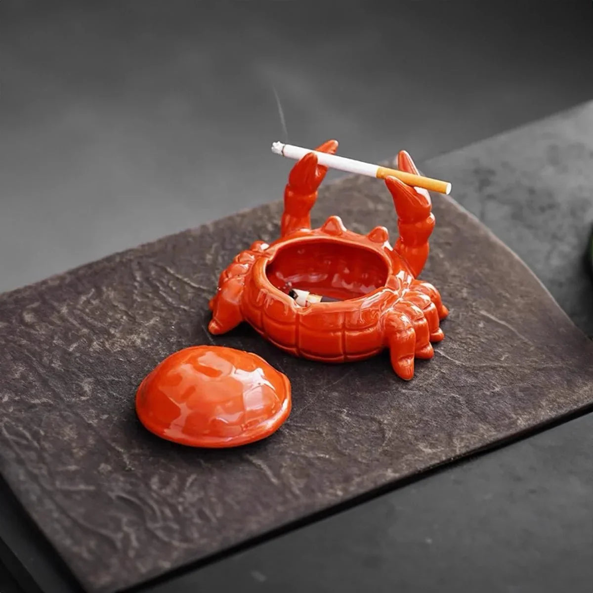 Cendrier de luxe de style oriental motif crabe