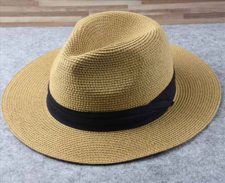 Chapeau de paille élégant pour l'été et la plage