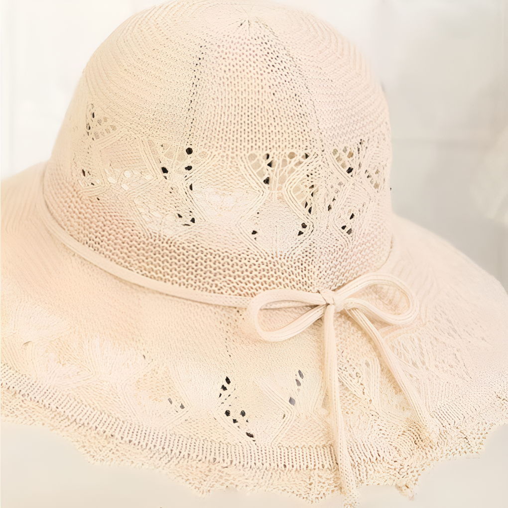 Chapeau de soleil femme à large bord et détails crochetés
