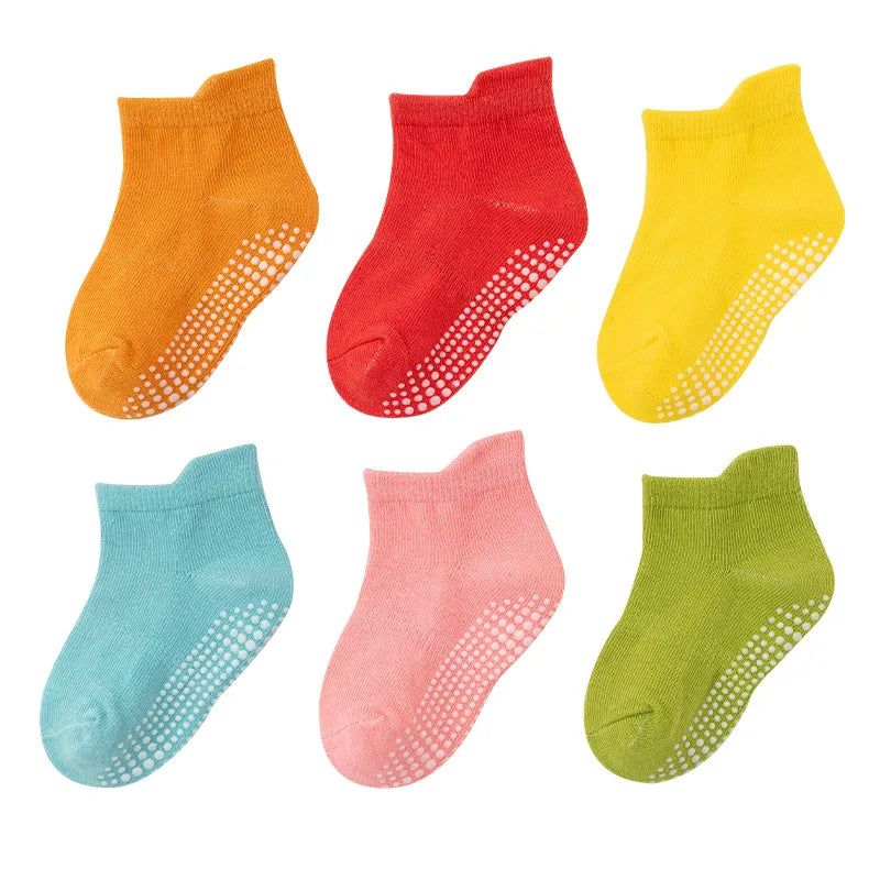 Chaussettes antidérapantes pour enfant - lot de 6 paires pour le jeu au printemps et en automne