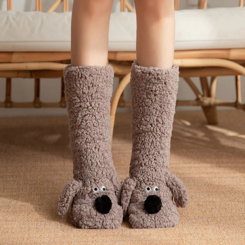Chaussettes douces, douillettes et amusantes contre les pieds froids