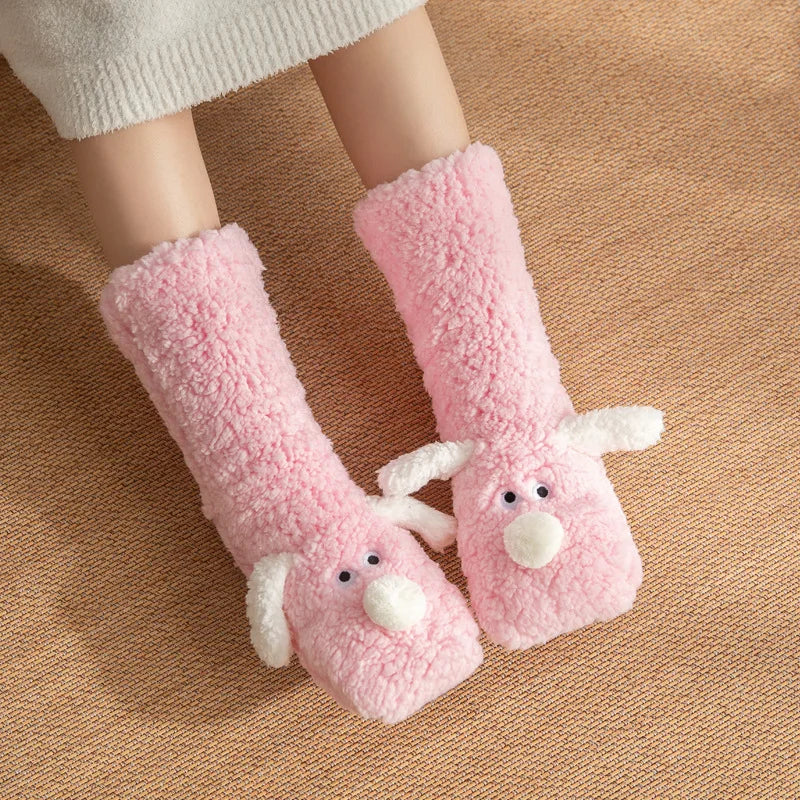 Chaussettes douces, douillettes et amusantes contre les pieds froids