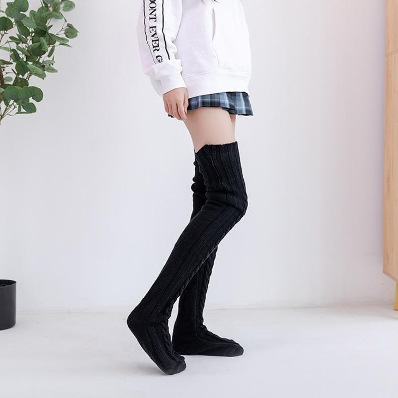 Chaussettes hautes au-dessus du genou tricotées main pour femme - Douces et chaudes