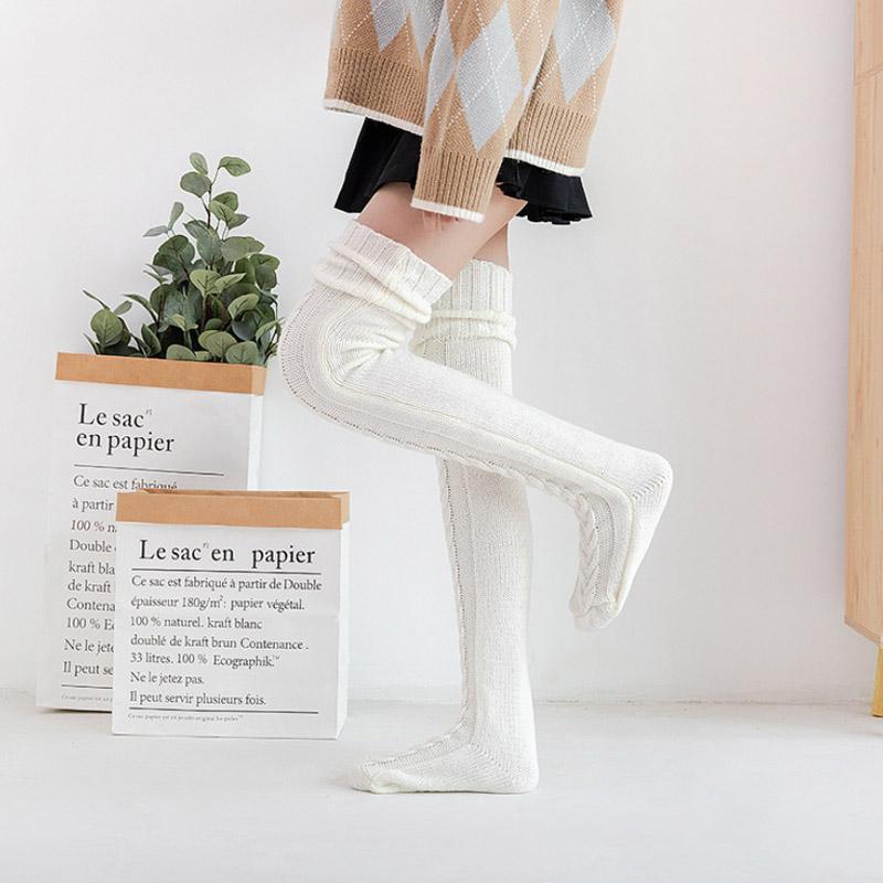 Chaussettes hautes au-dessus du genou tricotées main pour femme - Douces et chaudes