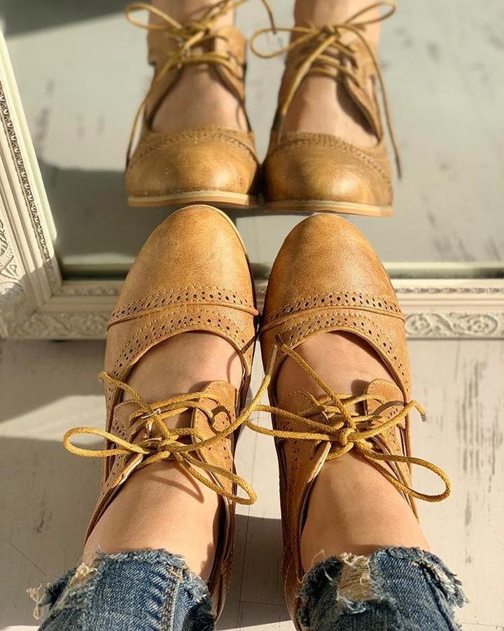 Chaussures à lacets et talon bloc pour femme