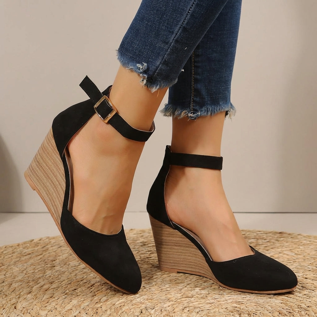 Chaussures compensées pour femme à bout pointu et bride de cheville – confort élégant et confection artisanale raffinée
