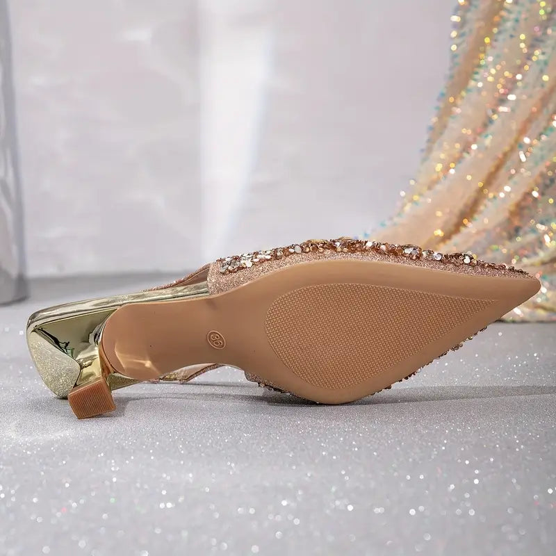 Chaussures de soirée élégantes à talons hauts