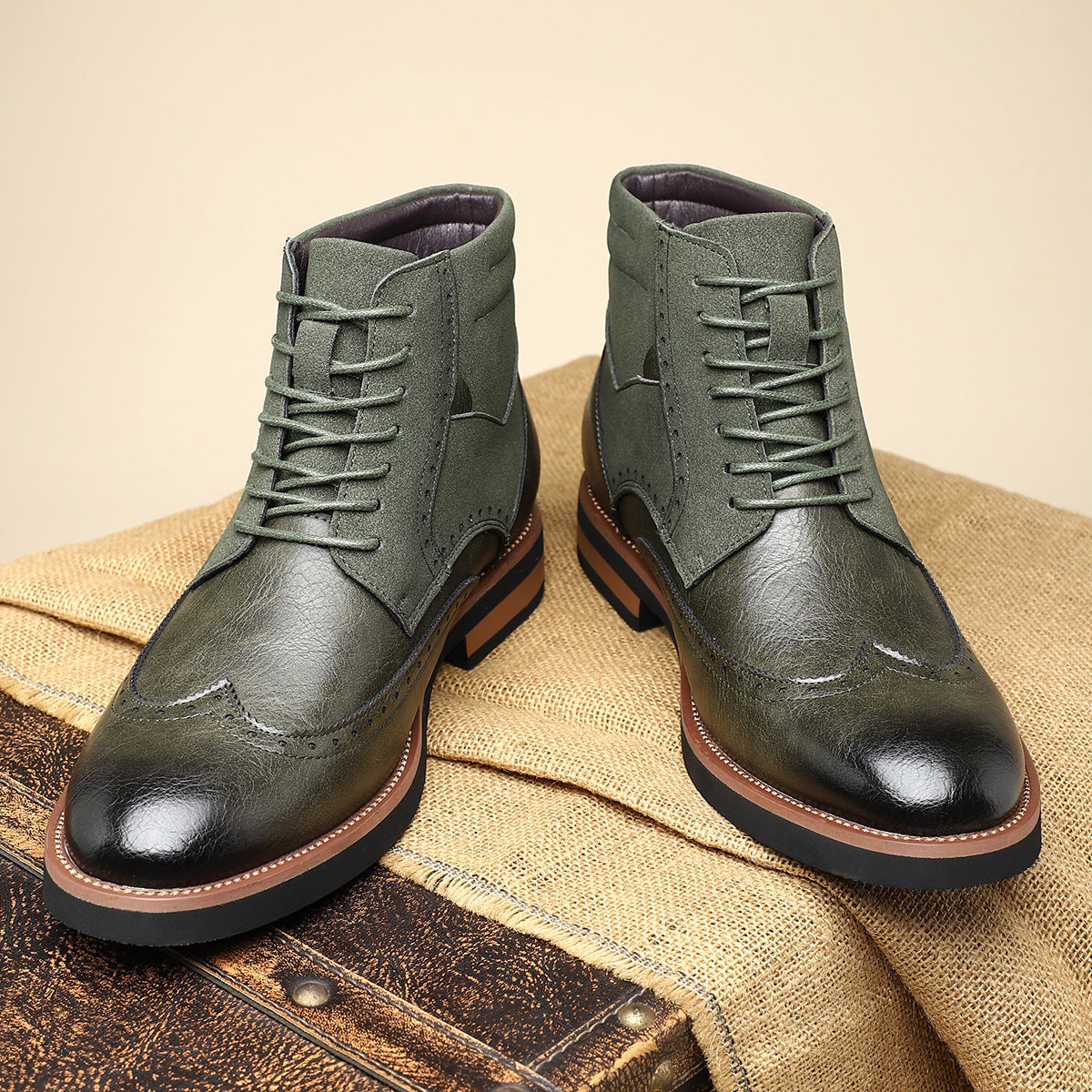 Chaussures en cuir wingtip pour homme