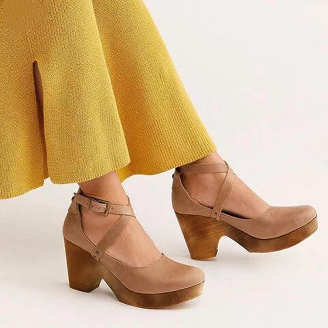 Chaussures orthopédiques à talons pour femme
