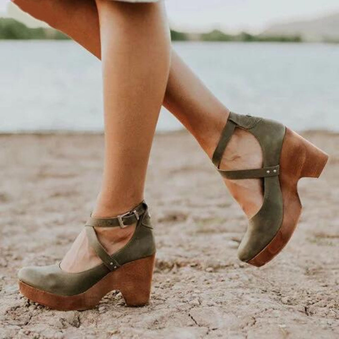 Chaussures orthopédiques à talons pour femme