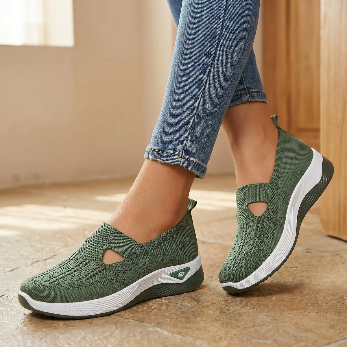Chaussures slip-on orthopédiques pour femme | Respirantes | Adaptées aux pieds enflés